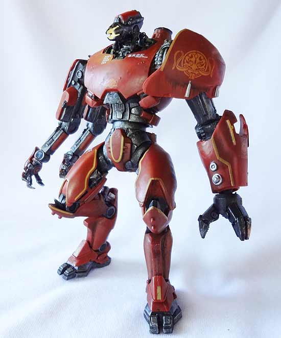 NECAパシフィックリムのフィギュア「クリムゾン・タイフーン
